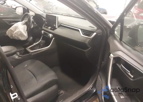 2020 Toyota Rav4 Xle z USA, uszkodzony, nr VIN 2T3P1RFV9LW114016